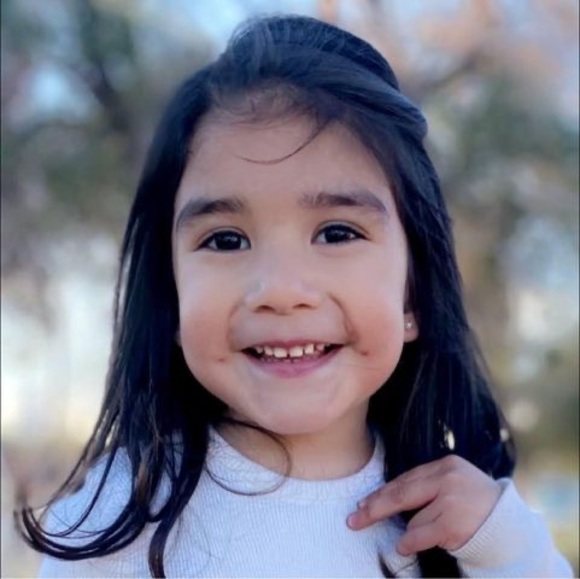 Meet your Posher, Maytee - Picture 1 of 1